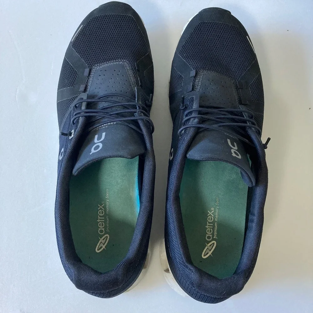 On Running Cloud 5 Navy Black Mens Size 13 Sneakers with Aetrex Insoles